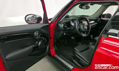 Mini Cooper 2022 2.0 гидро в Москве № 1013863, миниатюра 9