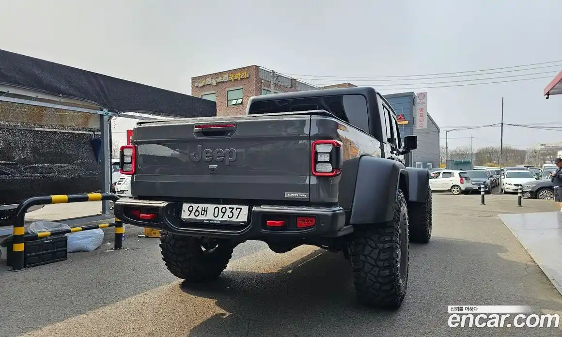 Jeep Gladiator 2021 3.6 гидро в Москве № 1015000, фото 4