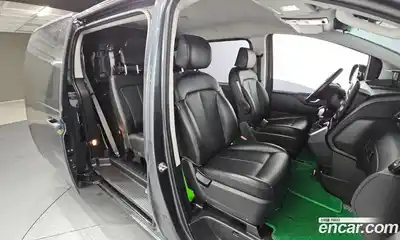 Hyundai Staria 2024 2.2 гидро в Москве № 119465, миниатюра 11