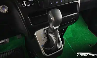 Hyundai Staria 2024 2.2 гидро в Москве № 119465, миниатюра 9