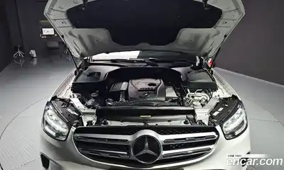 Mercedes-Benz GLC-Class 2021 2.0 гидро в Москве № 139481, миниатюра 6