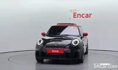 Mini Cooper 2023 2.0 гидро в Москве № 141047, миниатюра 3