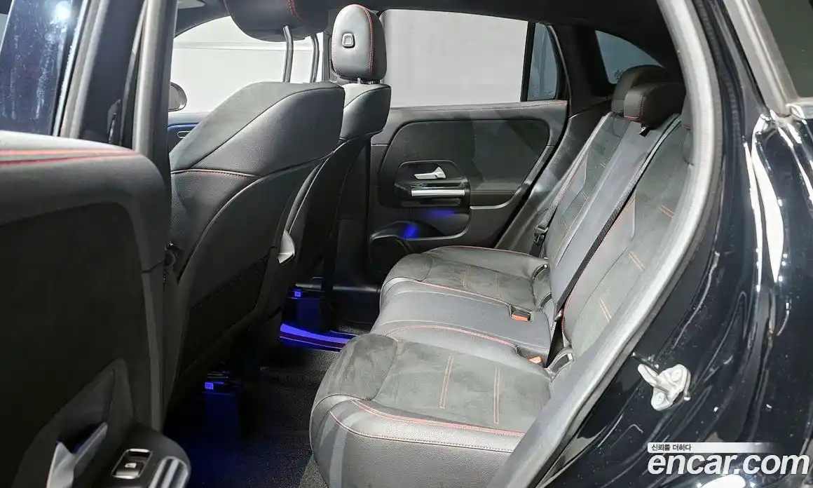 Mercedes-Benz GLA-Class 2020 2.0 гидро в Москве № 143693, фото 13