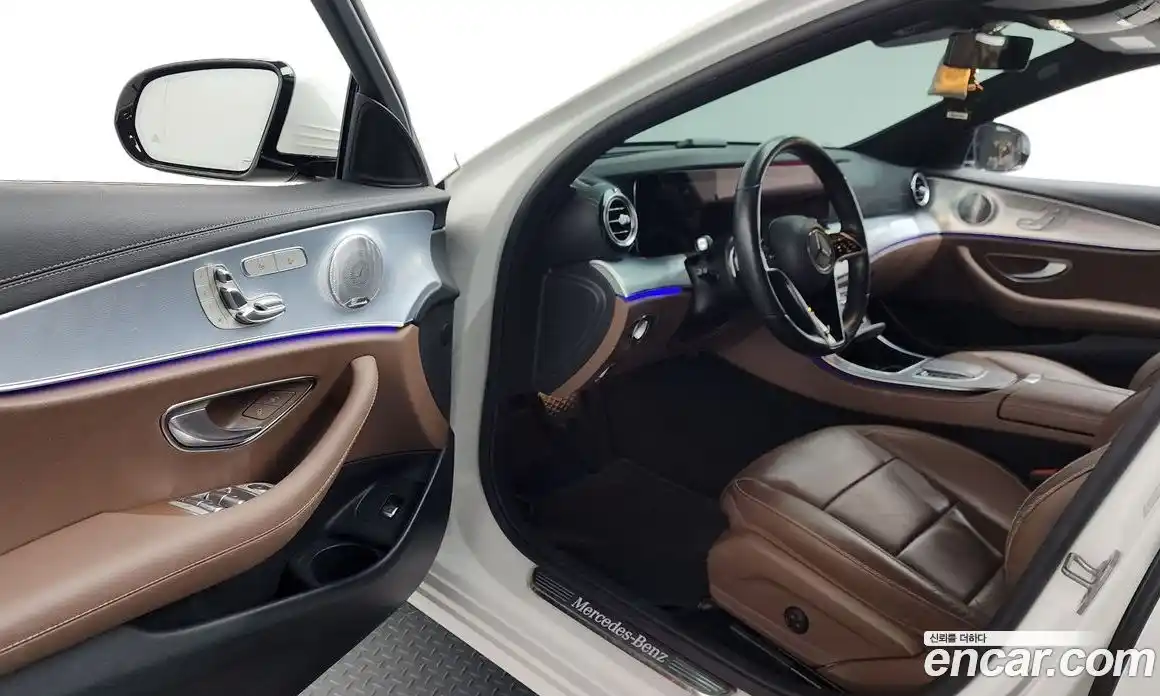 Mercedes-Benz E-Class 2021 2.0 гидро в Москве, фото 10