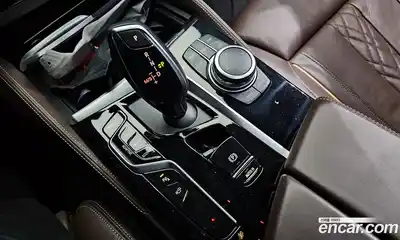 BMW 5-Series 2022 4.4 гидро в Москве № 158348, миниатюра 9