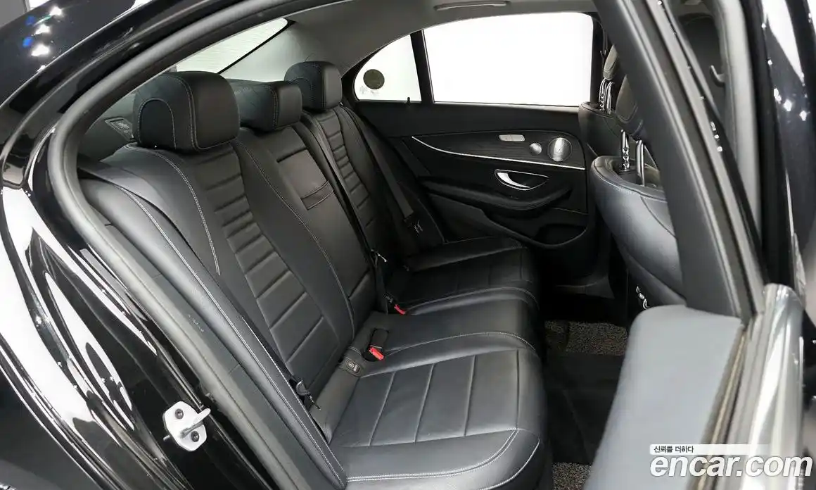 Mercedes-Benz E-Class 2020 2.0 гидро в Москве, фото 12