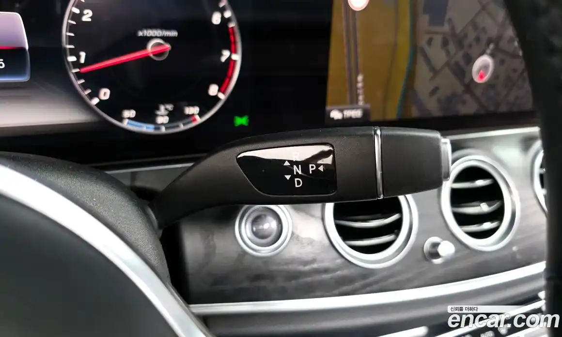 Mercedes-Benz E-Class 2020 2.0 гидро в Москве, фото 9