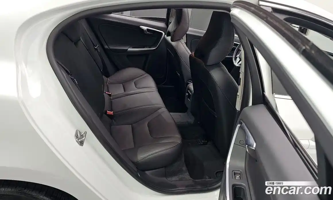 Volvo S60 2014 1.6 гидро в Москве № 164330, фото 12