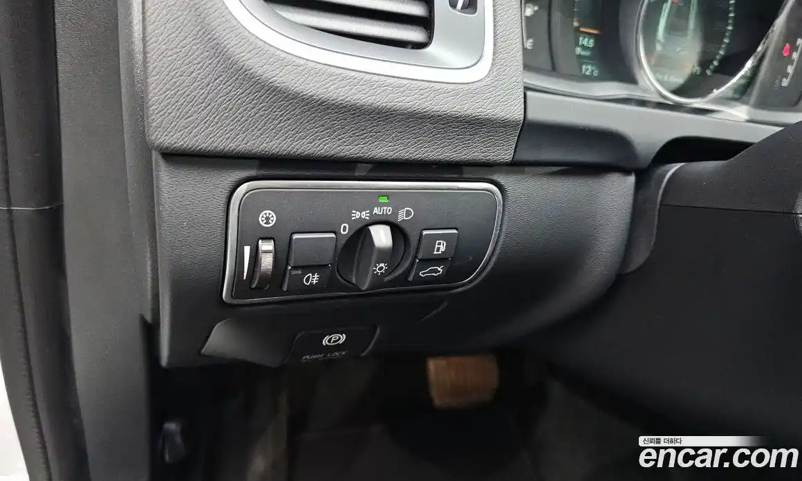 Volvo S60 2014 1.6 гидро в Москве № 164330, фото 15