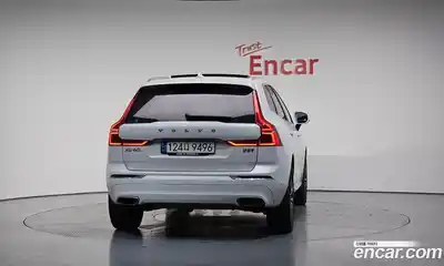 Volvo XC60 2021 2.0 гидро в Москве № 164354, миниатюра 4
