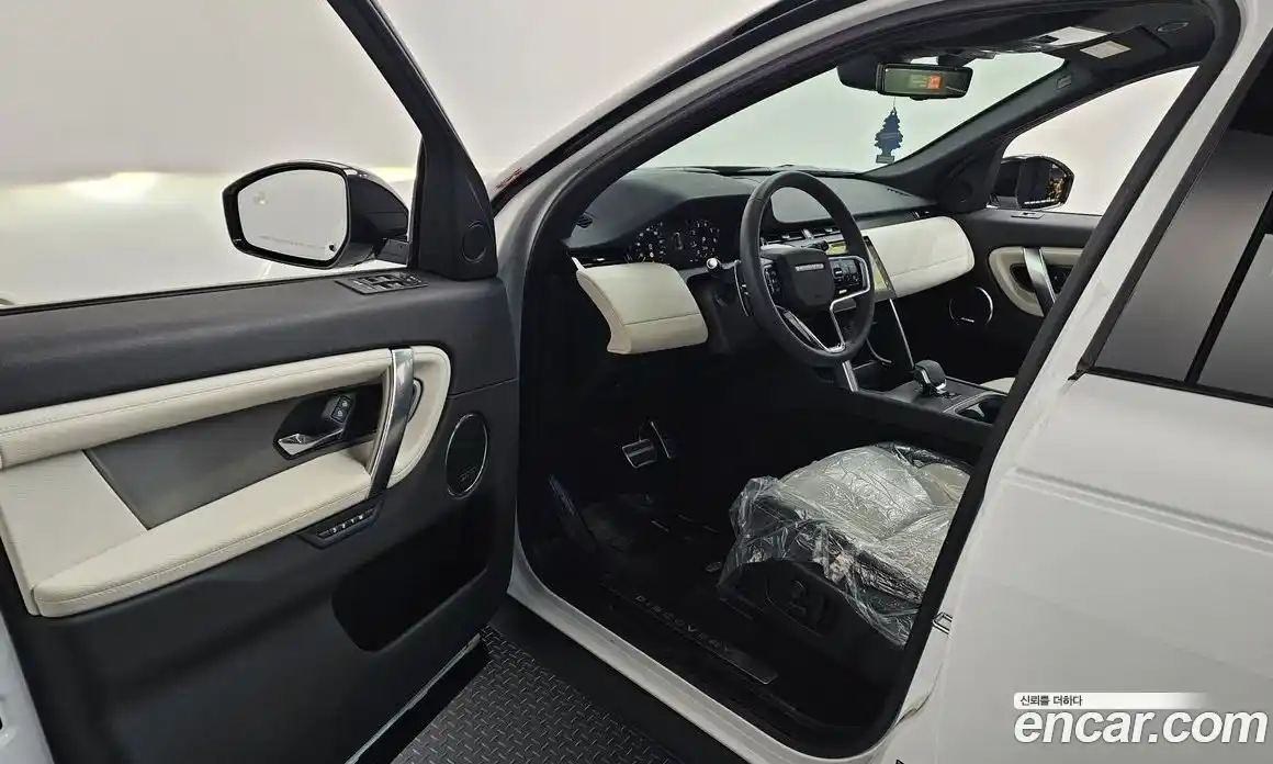 Land Rover Discovery Sport 2024 2.0 гидро в Москве № 165980, фото 10