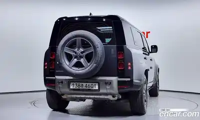 Land Rover Defender 2024 2.0 гидро в Москве № 166095, миниатюра 4