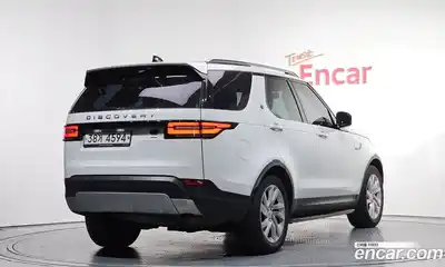 Land Rover Discovery 2017 2.0 гидро в Москве № 166427, миниатюра 2
