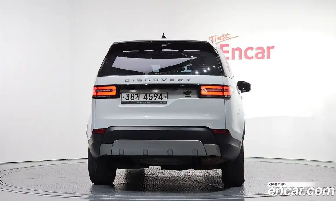 Land Rover Discovery 2017 2.0 гидро в Москве № 166427, фото 4