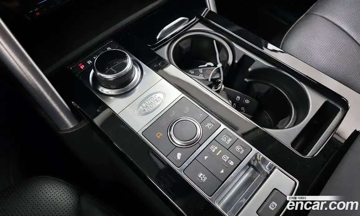 Land Rover Discovery 2017 2.0 гидро в Москве № 166427, фото 9