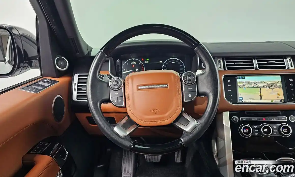 Land Rover Range-Rover 2015 4.4 гидро в Москве № 166432, фото 13