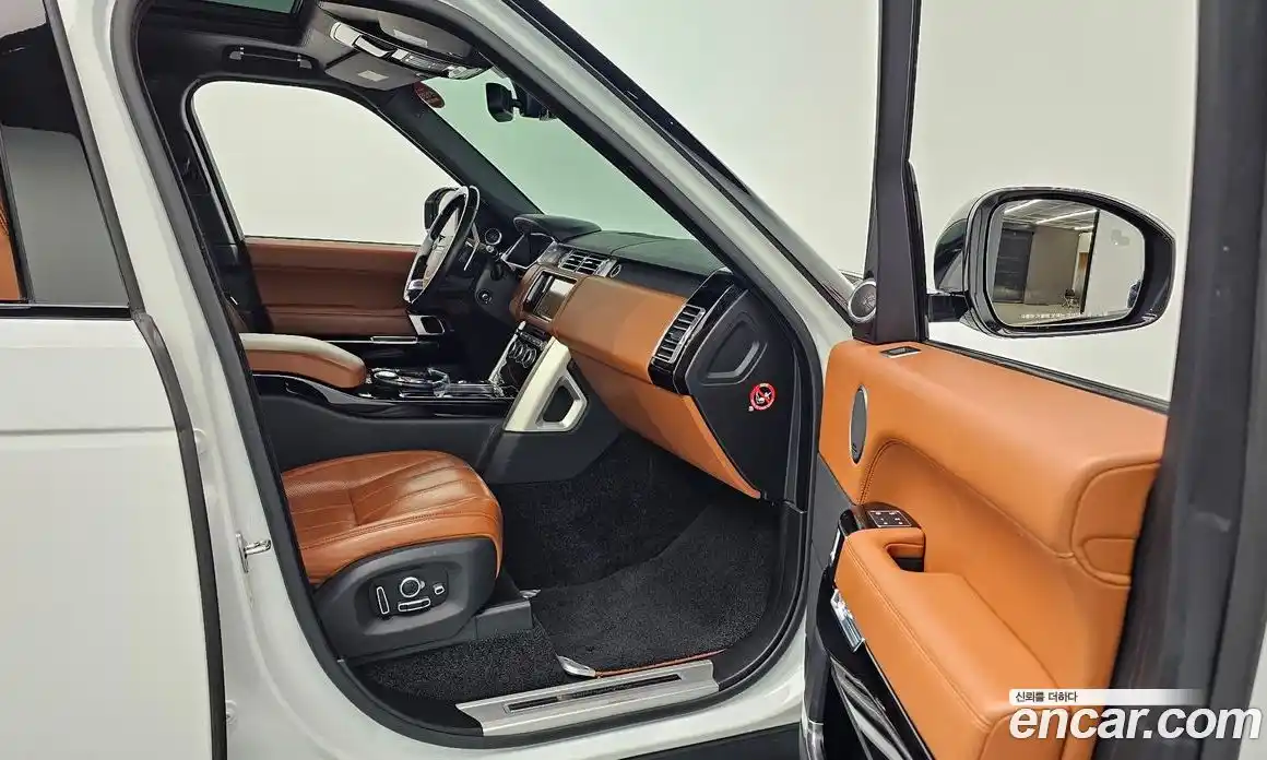 Land Rover Range-Rover 2015 4.4 гидро в Москве № 166432, фото 10