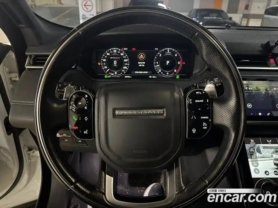 Land Rover Range-Rover Velar 2018 3.0 гидро в Москве № 166891, фото 12