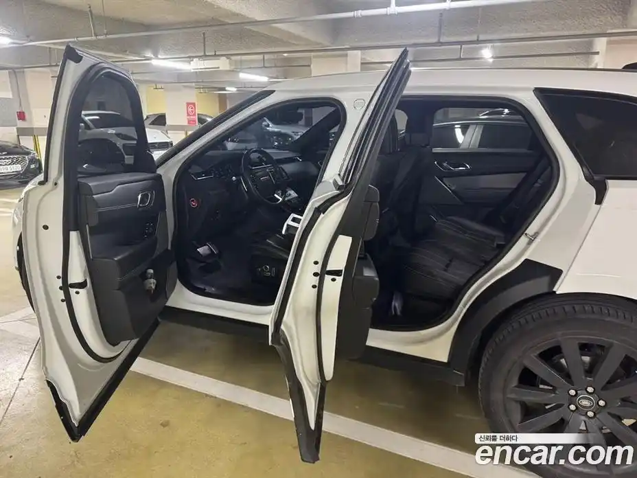 Land Rover Range-Rover Velar 2018 3.0 гидро в Москве № 166891, фото 8
