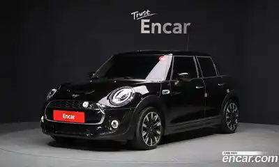 Mini Cooper, 2020