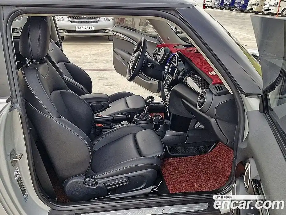 Mini Cooper 2019 2.0 гидро в Москве № 167457, фото 16