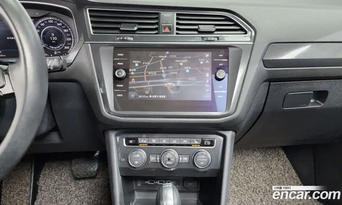 Volkswagen Tiguan 2018 2.0 гидро в Москве № 168594, фото 16