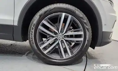 Volkswagen Tiguan 2018 2.0 гидро в Москве № 168594, миниатюра 5
