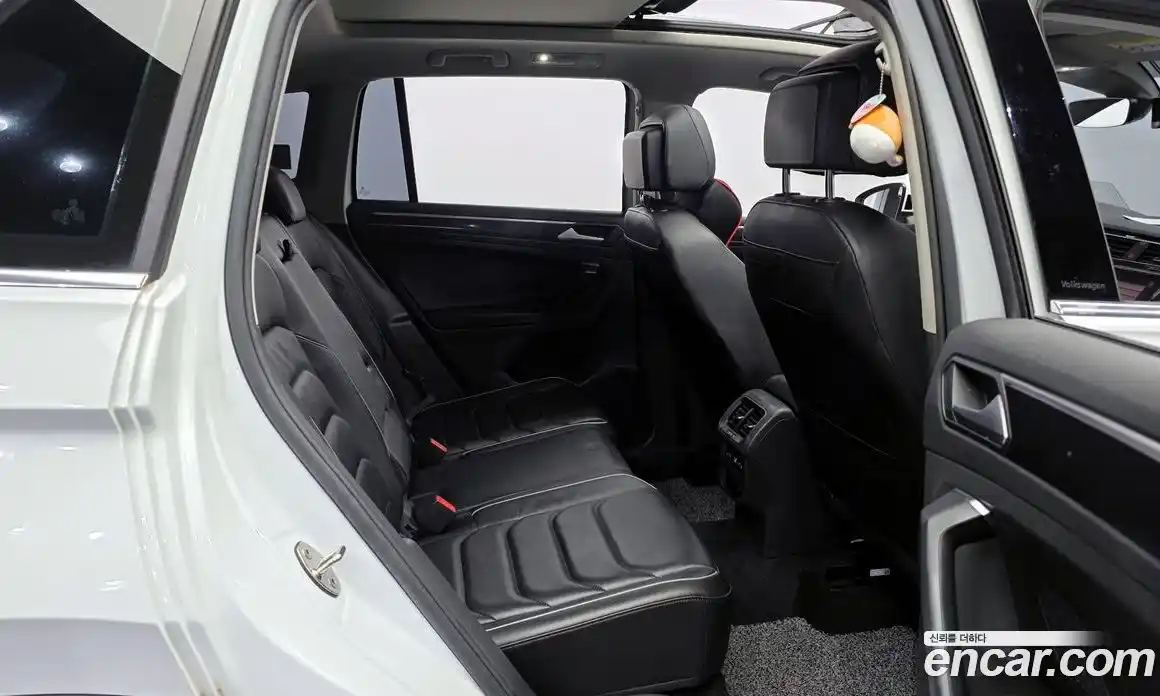 Volkswagen Tiguan 2021 2.0 гидро в Москве № 168922, фото 12