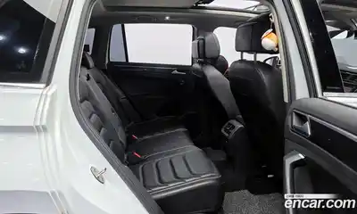 Volkswagen Tiguan 2021 2.0 гидро в Москве № 168922, миниатюра 12