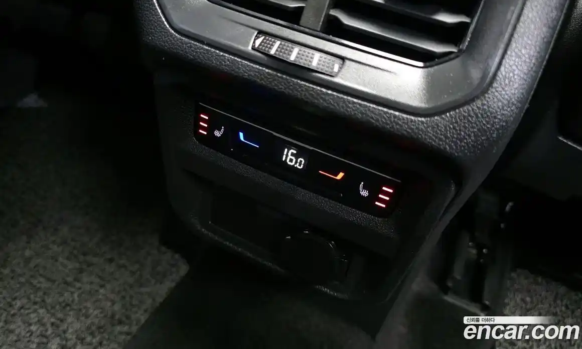 Volkswagen Tiguan 2021 2.0 гидро в Москве № 168922, фото 18