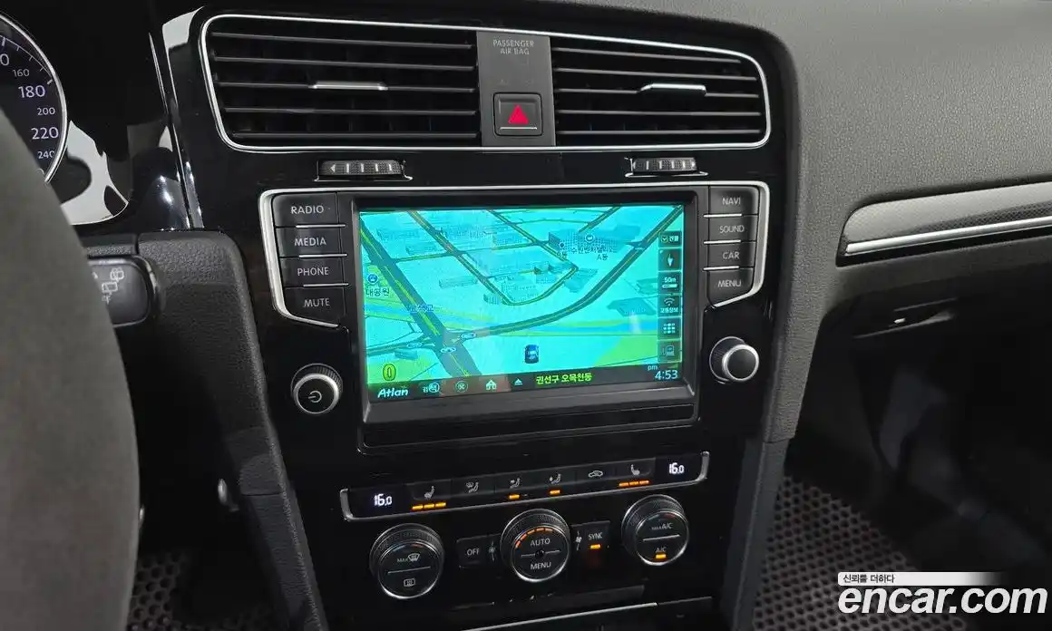 Volkswagen Golf 2015 2.0 гидро в Москве № 168952, фото 14