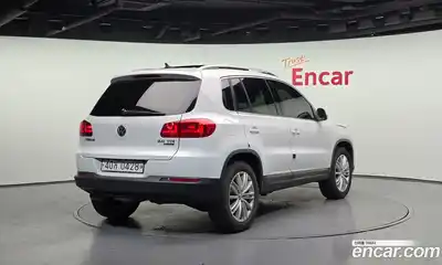 Volkswagen Tiguan 2016 2.0 гидро в Москве № 169098, миниатюра 2
