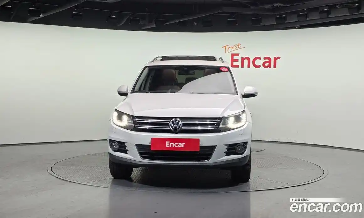 Volkswagen Tiguan 2016 2.0 гидро в Москве № 169098, фото 3