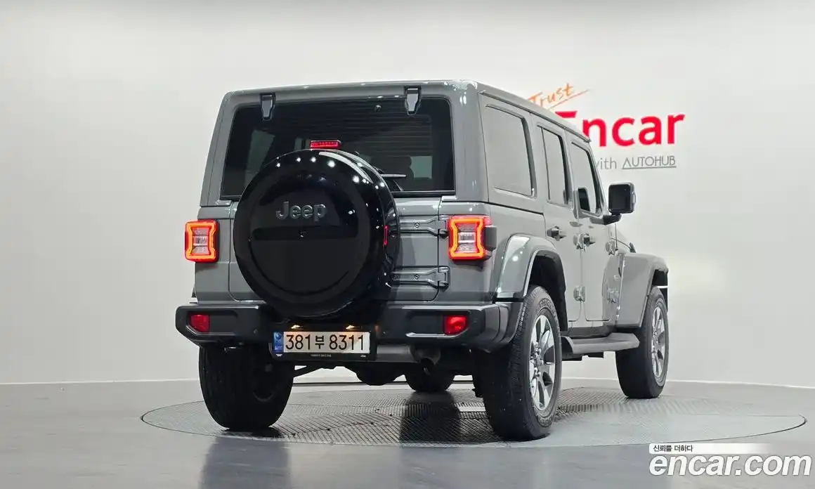 Jeep Wrangler 2023 2.0 гидро в Москве № 169393, фото 4