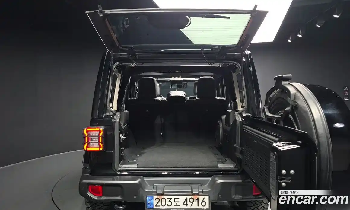 Jeep Wrangler 2022 2.0 гидро в Москве № 169558, фото 20