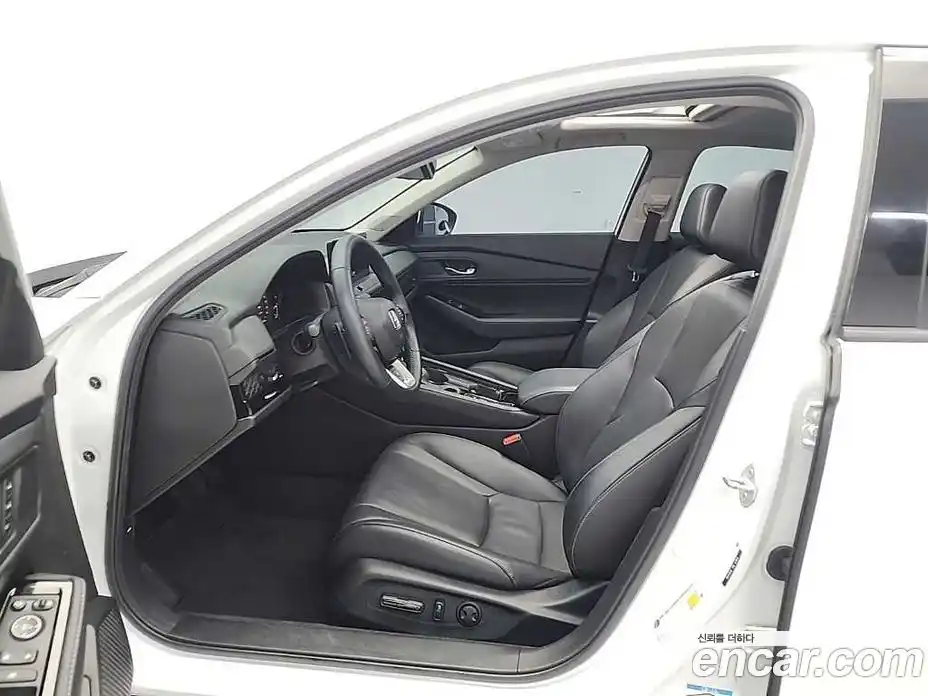 Honda Accord 2023 2.0 гидро в Москве № 170699, фото 11