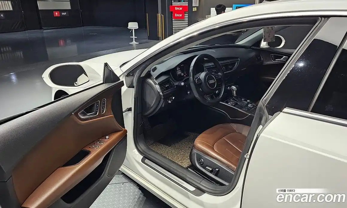 Audi A7 2013 3.0 гидро в Москве № 179990, фото 11