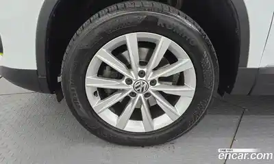 Volkswagen Tiguan 2014 2.0 гидро в Москве № 187296, миниатюра 5