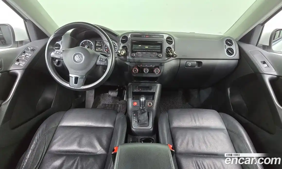 Volkswagen Tiguan 2014 2.0 гидро в Москве № 187296, фото 7