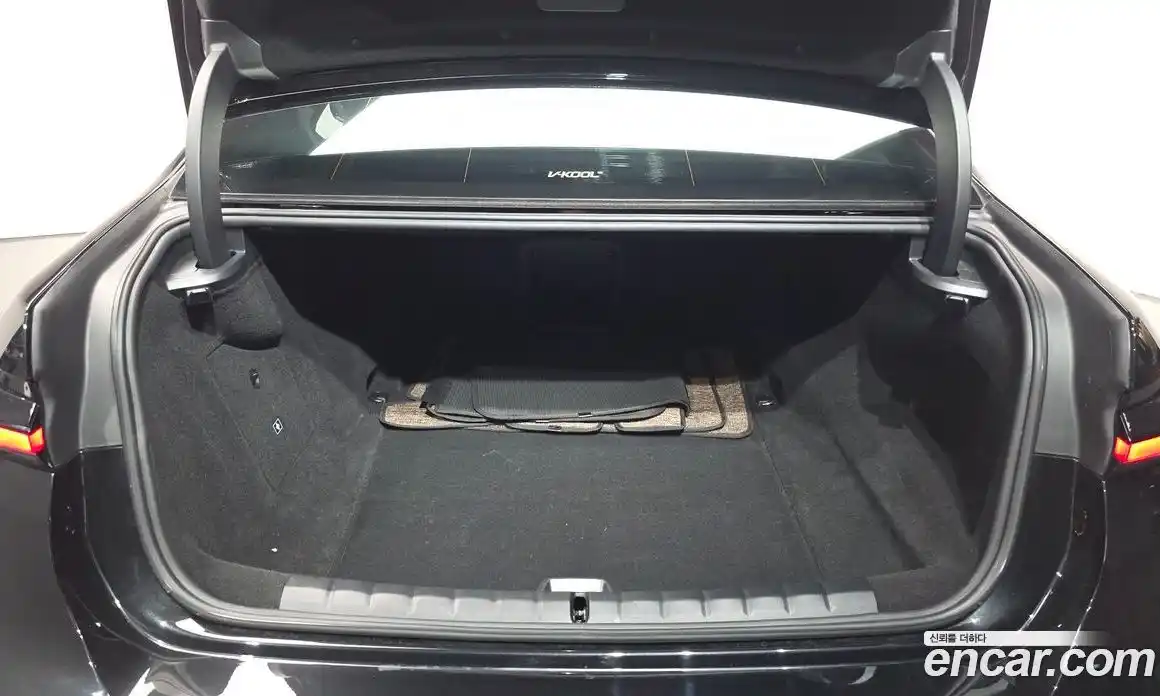 BMW i7 2024 0.3 гидро в Москве № 189750, фото 20