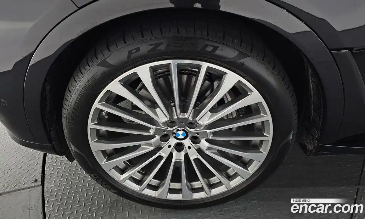 BMW X7 2024 3.0 гидро в Москве № 189938, фото 4
