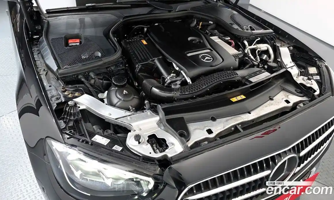 Mercedes-Benz E-Class 2020 2.0 гидро, фото 5