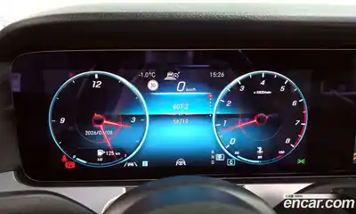 Mercedes-Benz E-Class 2020 2.0 гидро, миниатюра 7