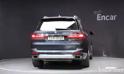 BMW X7 2021 3.0 гидро в Москве № 192950, миниатюра 4