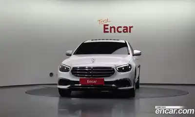 Mercedes-Benz E-Class 2021 1.9 гидро, миниатюра 3