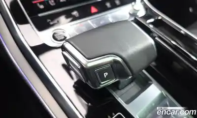 Audi Q8 2023 3.0 гидро в Москве № 196187, миниатюра 9