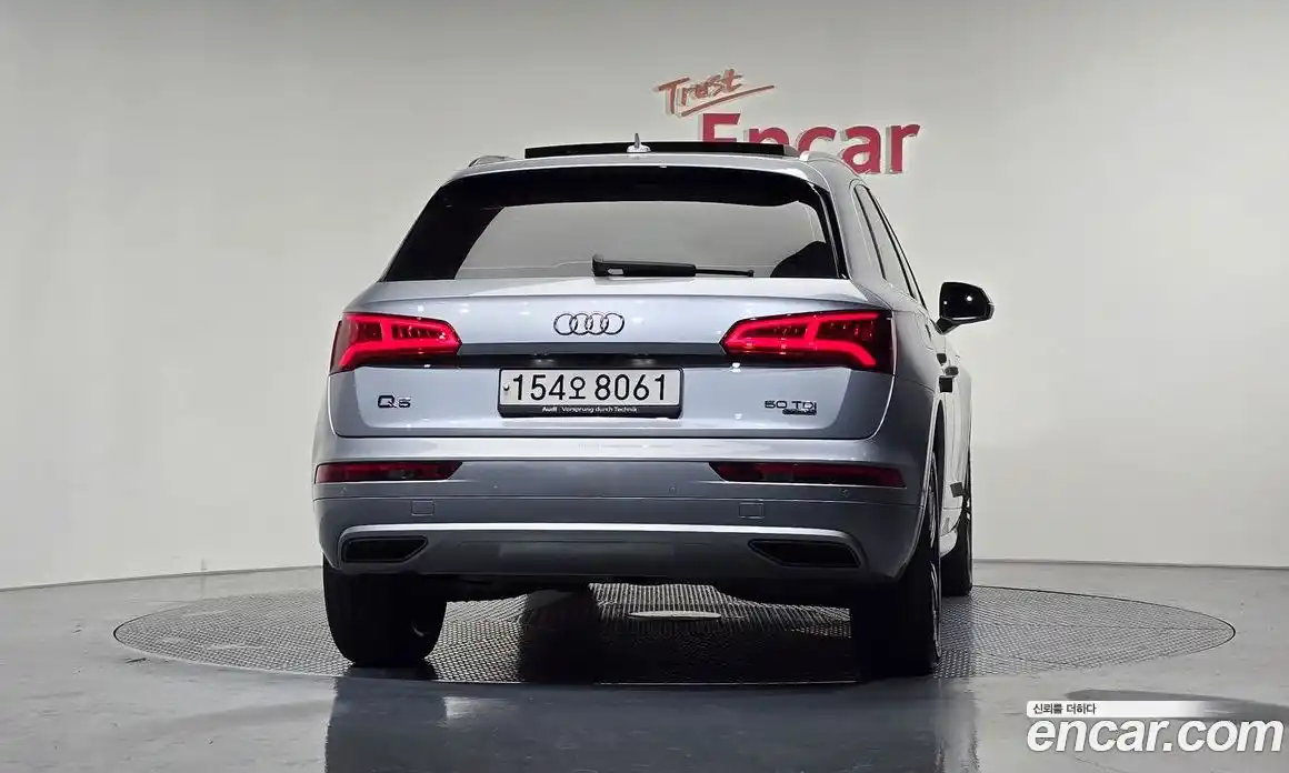 Audi Q5 2020 3.0 гидро в Москве № 196491, фото 3