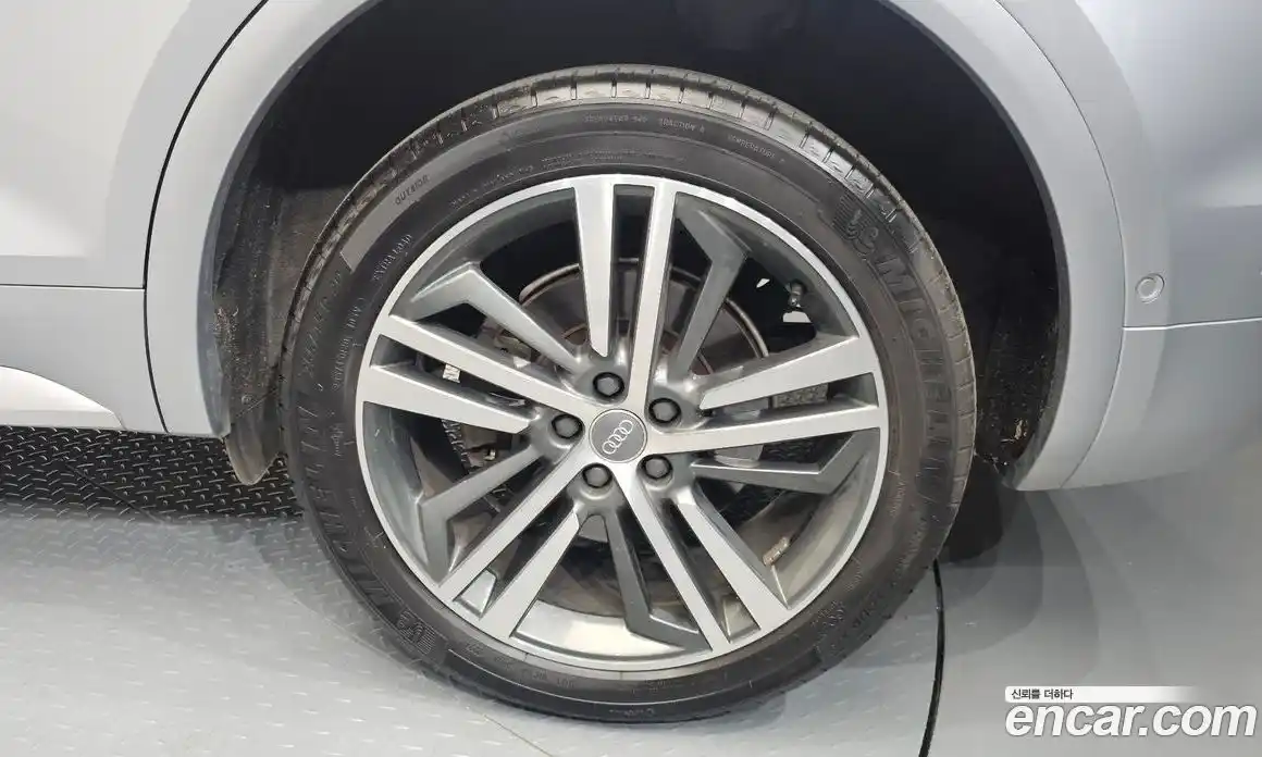 Audi Q5 2020 3.0 гидро в Москве № 196491, фото 4