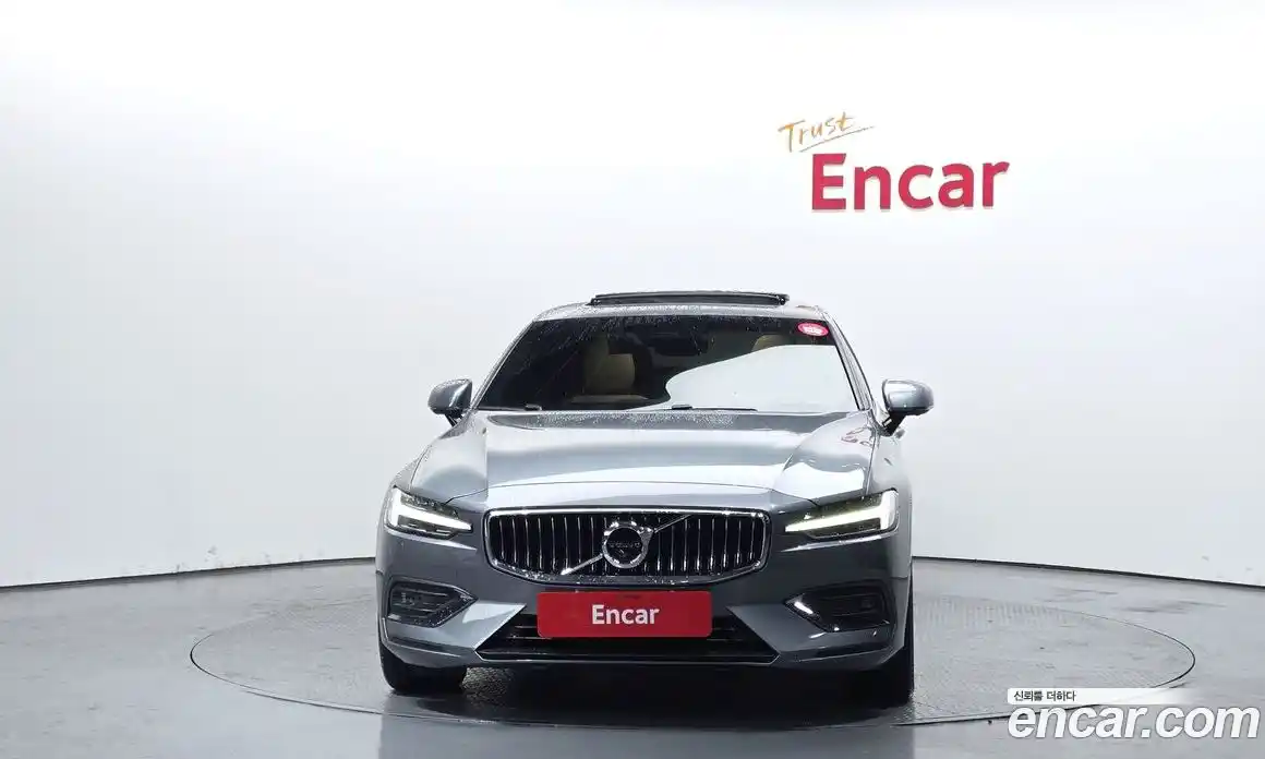 Volvo S60 2019 2.0 гидро в Москве № 196974, фото 3