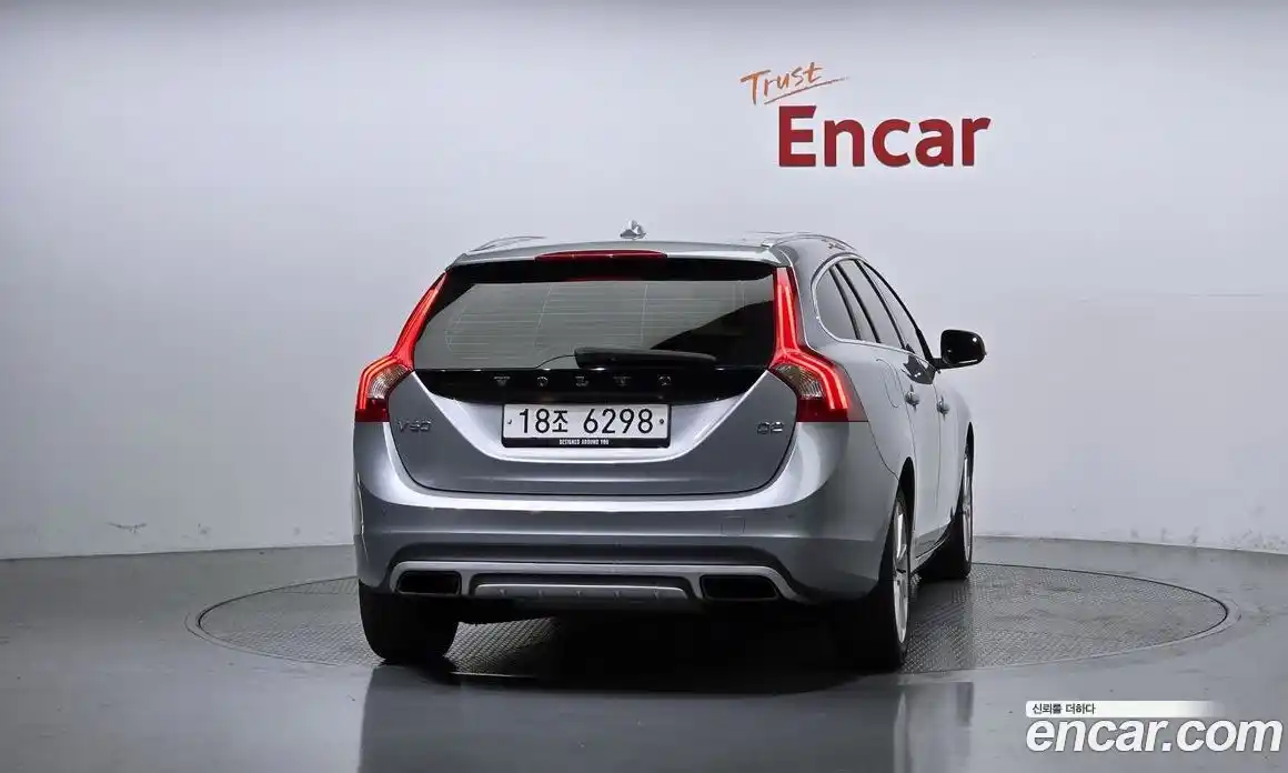Volvo V60 2014 1.6 гидро в Москве № 197076, фото 4